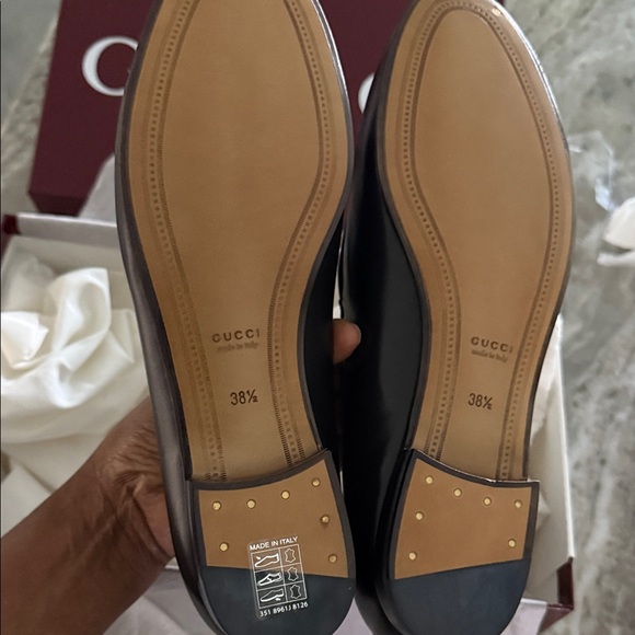 Gucci Black Leather Loafers with Gold Bit Detail - Picture 3 of 10